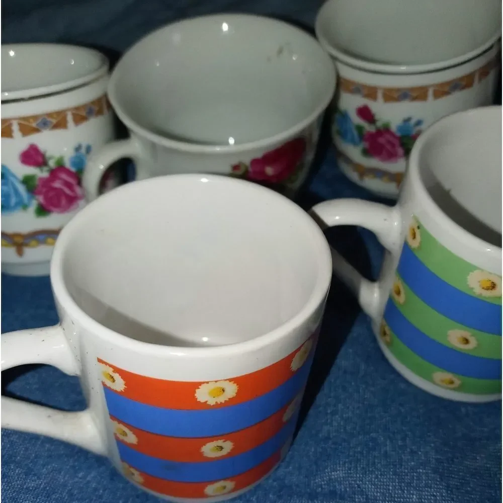 ×6 Tea Cups - Picture 7 of 16